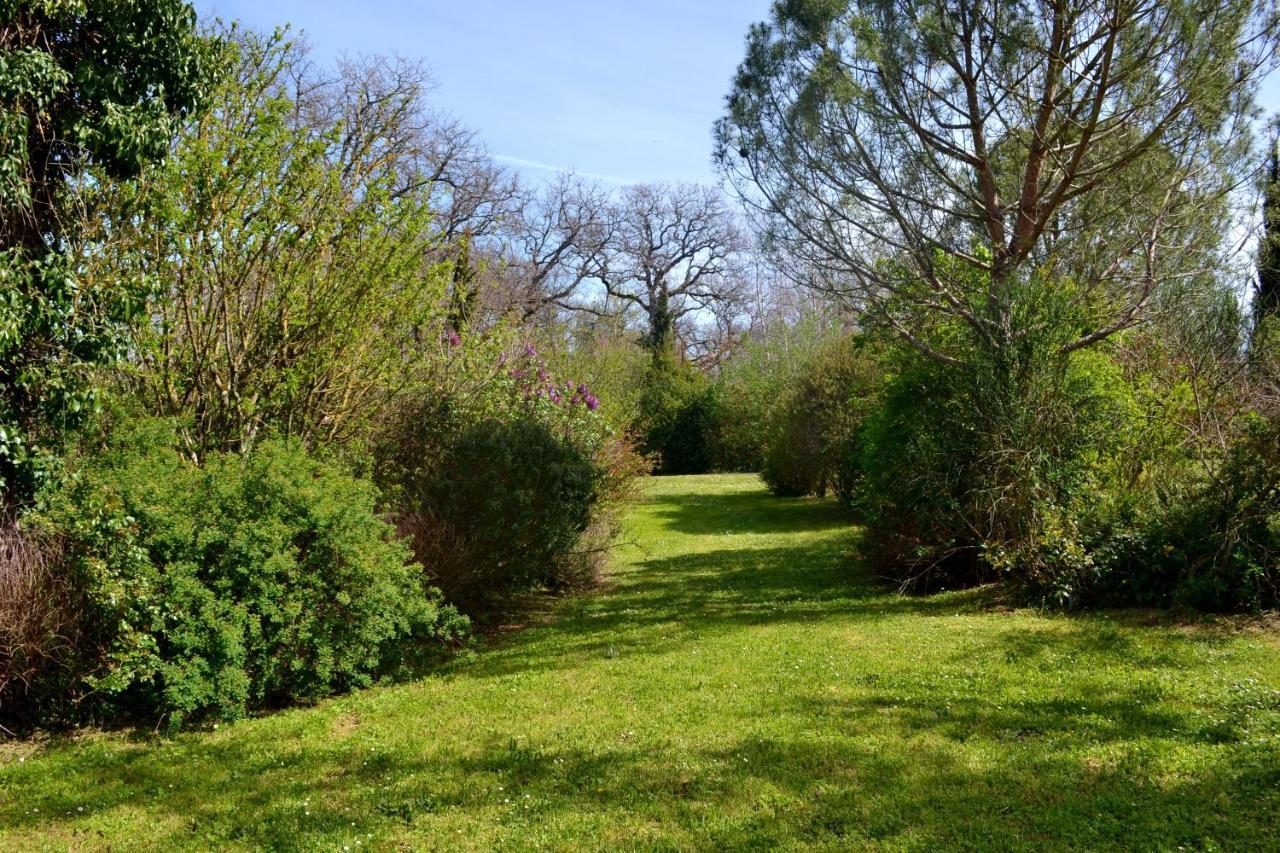 Chambre D'Hote Au Domaine Terre De Chenes Saint-Paul-de-Baise Exterior foto
